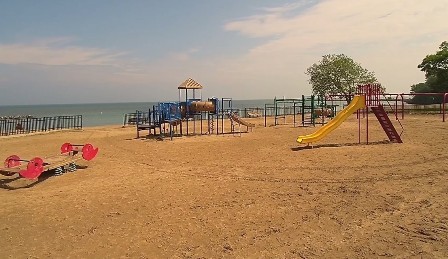 Lake Shore Park Playground